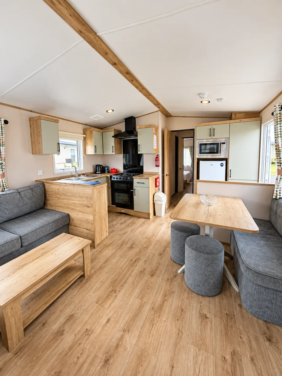 Diamond caravan